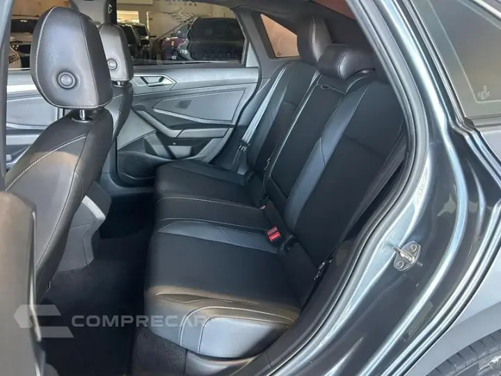 JETTA R-LINE 250 TSI 1.4 FLEX 16V AUT.