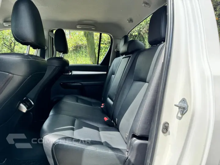 HILUX 2.8 D-4d Turbo CD SRV 4X4