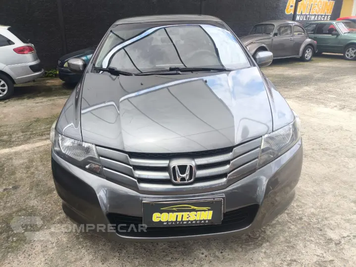 CITY 1.5 DX Sedan 16V