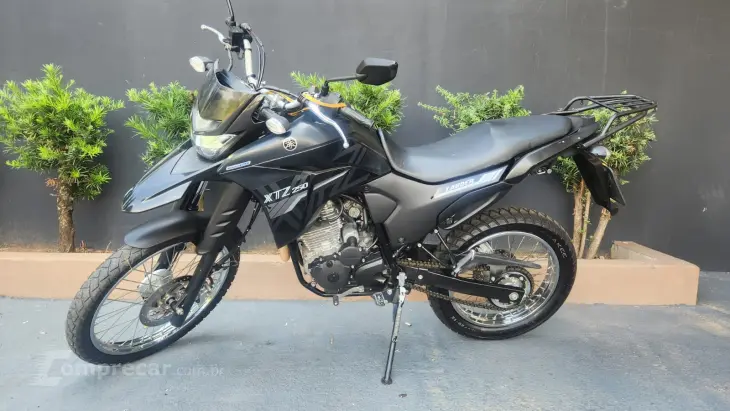 lander xtz250