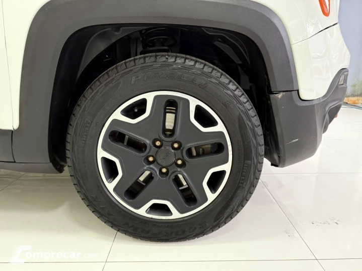 RENEGADE 2.0 16V Turbo Trailhawk 4X4