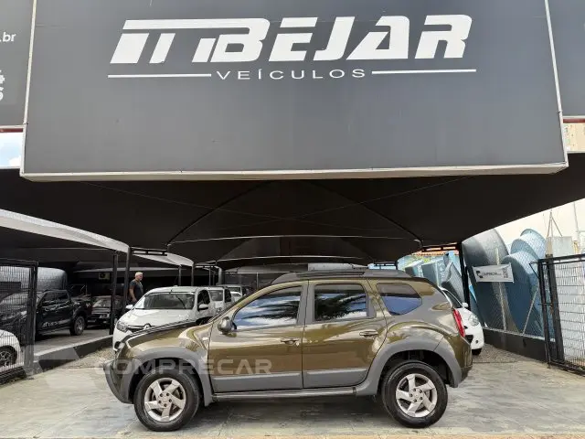 DUSTER - 2.0 DYNAMIQUE 4X2 16V 4P AUTOMÁTICO