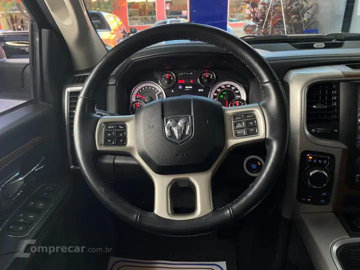 CLASSIC LARAMIE 5.7 CD V8 4X4 Aut.