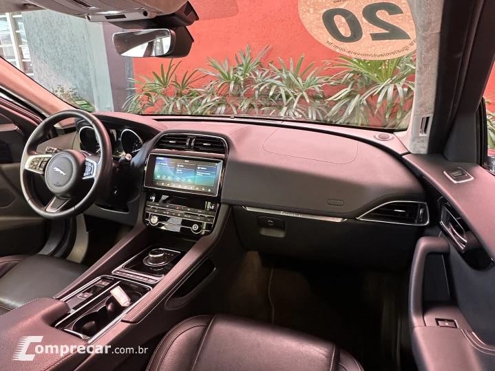 F-PACE 2.0 16V INGENIUM PRESTIGE AWD 4P AUTOMÁTICO