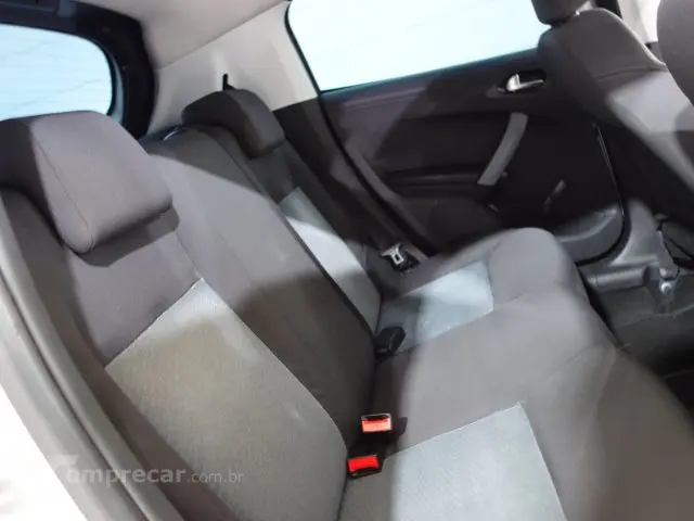 208 - 1.5 ACTIVE 8V 4P MANUAL