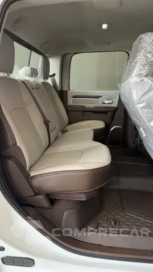 2500 6.7 I6 Turbo Laramie CD 4X4