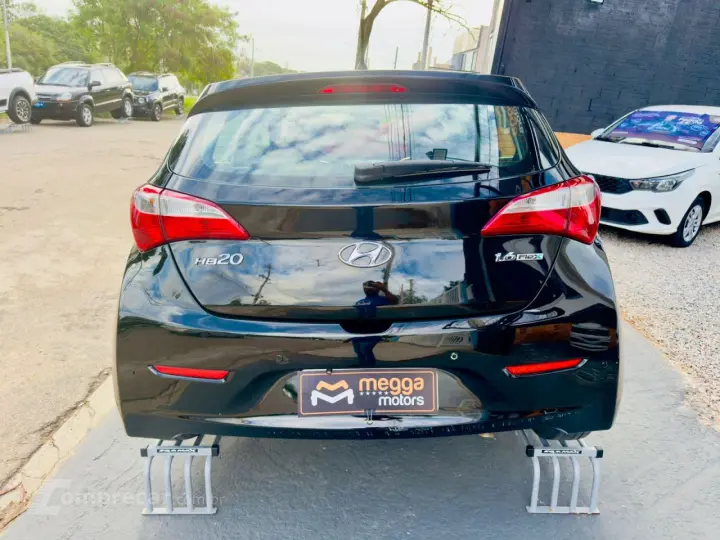 HB20 1.6 Comfort Plus 16V