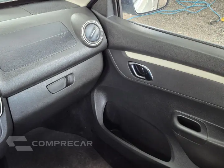 Kwid 1.0 12V Sce Flex Intense Manual