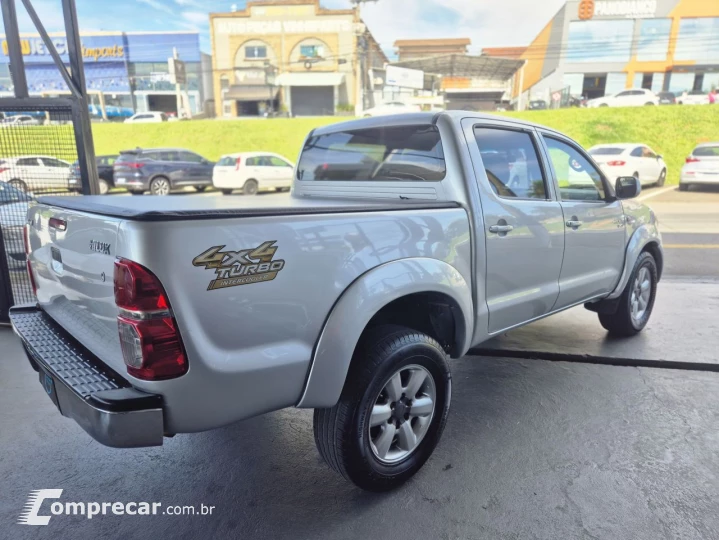 Hilux CD D4-D 4x4 2.5 16V 102cv TB Dies.