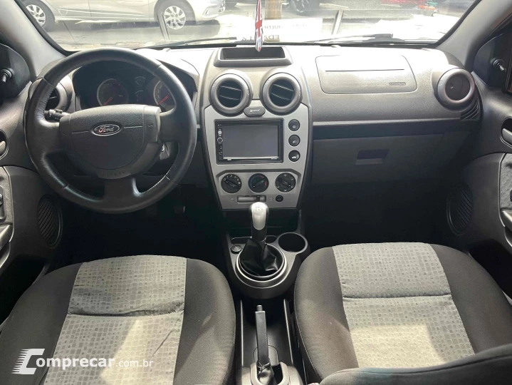 FIESTA 1.6 SE SEDAN 16V FLEX 4P MANUAL