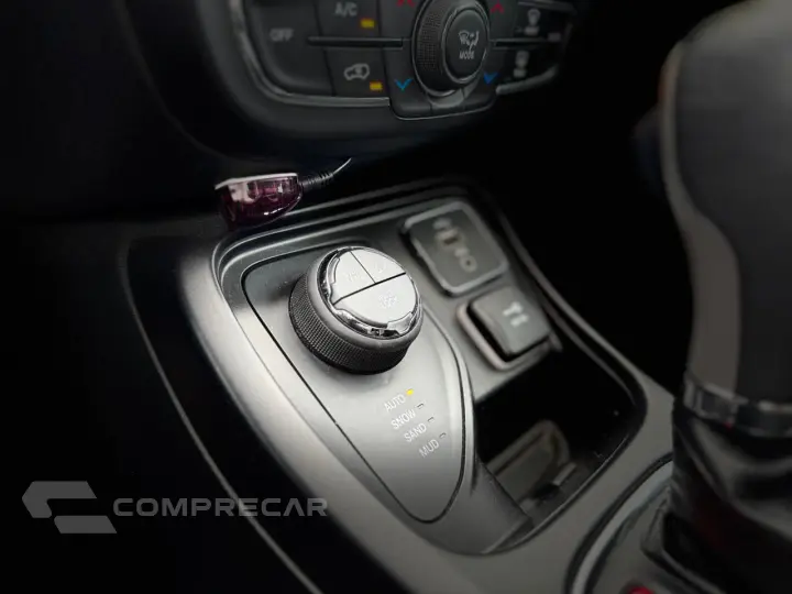 COMPASS 2.0 16V Longitude 4X4