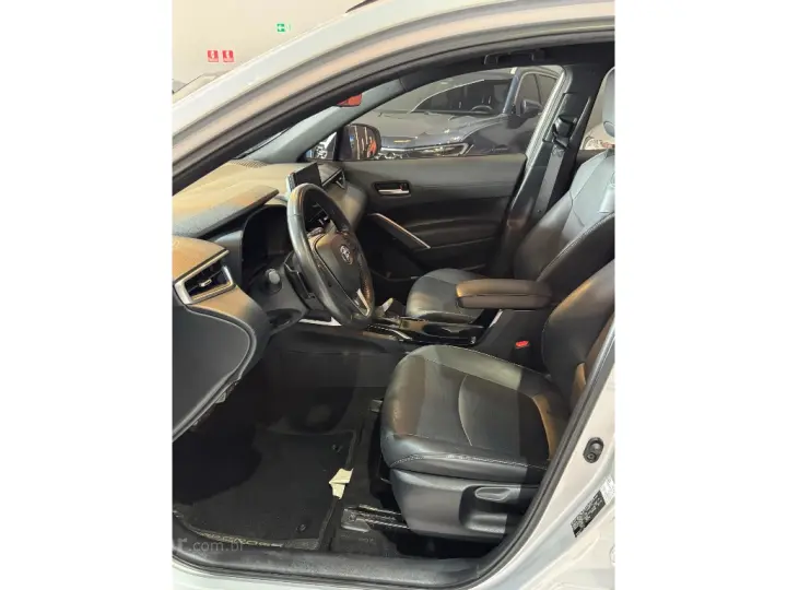 Corolla Cross 2.0 VVT-IE FLEX XRE DIRECT SHIFT