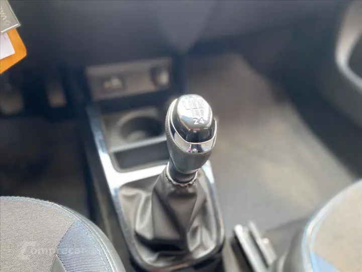 KWID 1.0 12V SCE FLEX INTENSE MANUAL