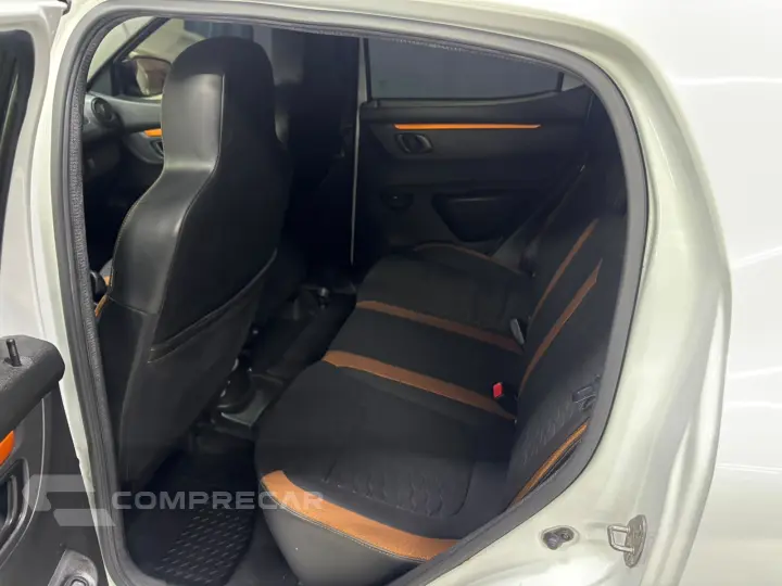 Kwid KWID OUTSIDER 1.0 Flex 12V 5p Mec.