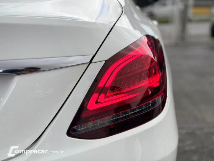 C 180 1.6 CGI Exclusive 16V Turbo