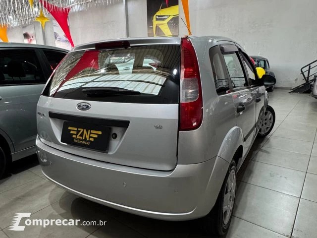 FIESTA HATCH - 1.6 MPI CLASS 8V 4P MANUAL