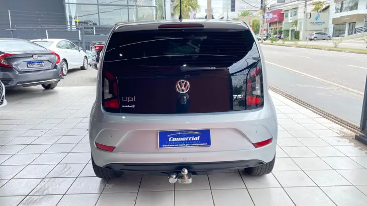 VOLKSWAGEN UP 1.0 TSI MOVE UP 12V