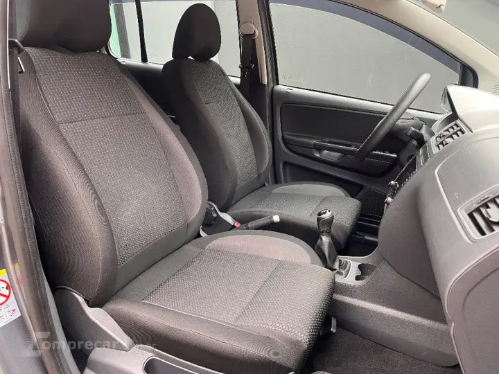 Fox Connect 1.6 Flex 8V 5p