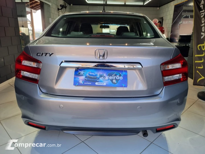 CITY 1.5 LX Sedan 16V
