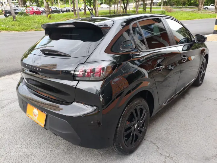 208 1.0 4P FLEX FIREFLY STYLE