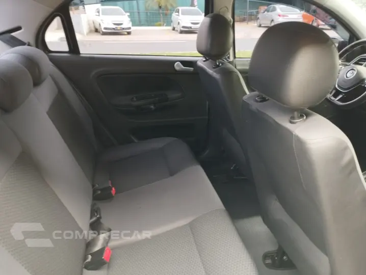 Voyage 1.6 4P FLEX AUTOMÁTICO