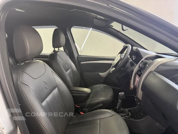 DUSTER 1.6 16V SCE Authentique