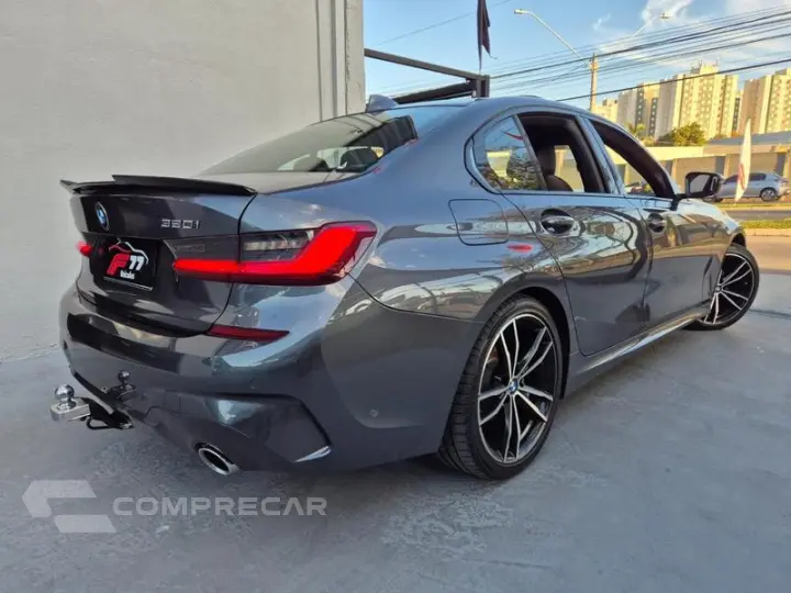 320I