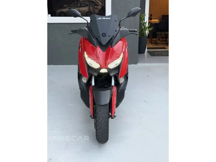 XMAX 250 ABS