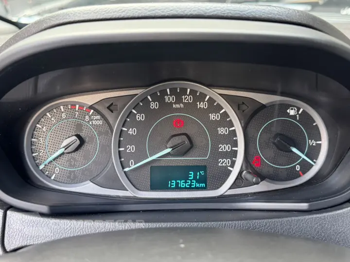 KA 1.0 Ti-vct SE Sedan