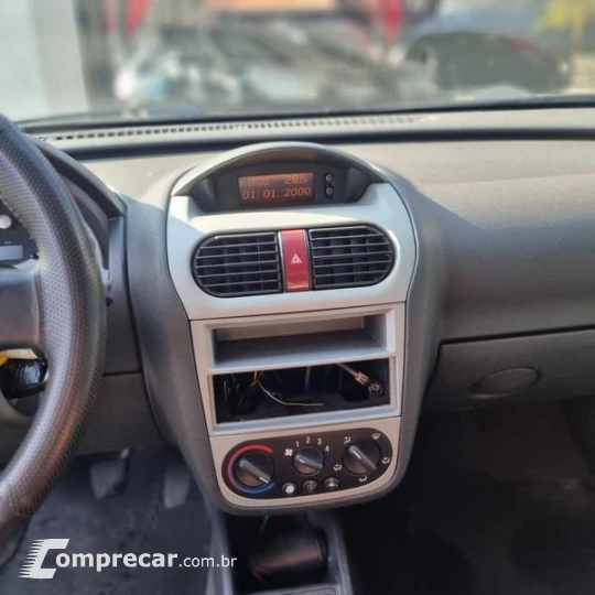 CORSA HATCH PREMIUM