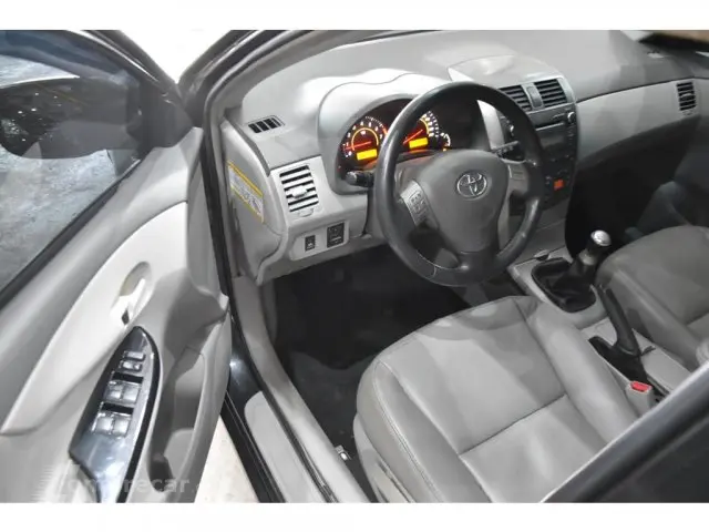 COROLLA - 1.8 XEI 16V 4P MANUAL