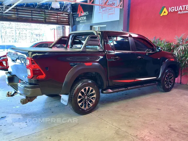 HILUX 2.8 D-4D TURBO DIESEL CD GR-S 4X4 AUTOMÁTICO