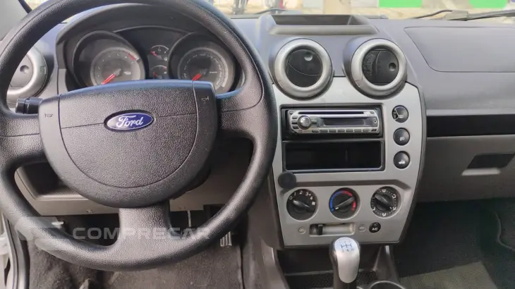 Fiesta sedã  1.6
