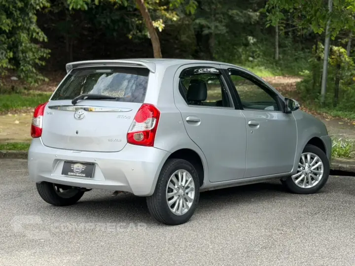 ETIOS 1.5 XLS 16V FLEX 4P MANUAL