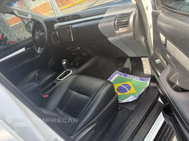 Hilux Caminhonete 2.8 16V SRX 4X4 TURBO DIESEL CABINE DUPLA