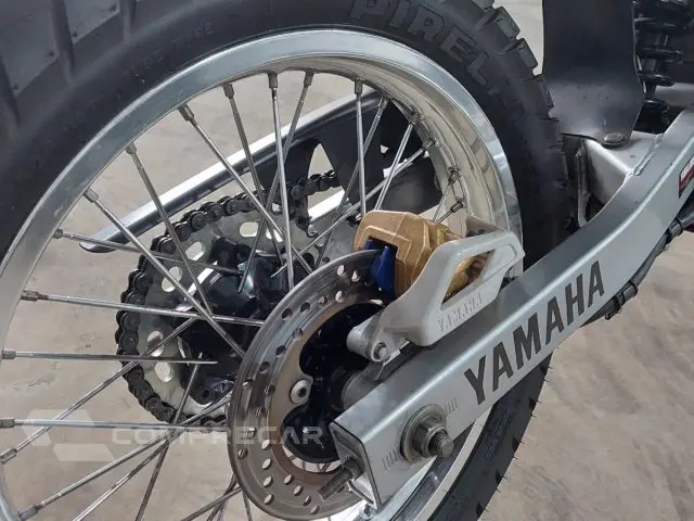 XTZ 250 LANDER - Trail