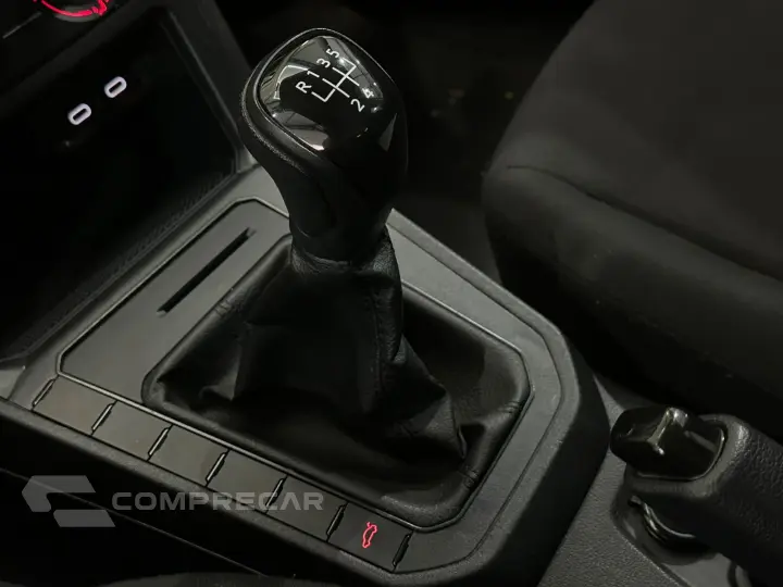Polo Track 1.0 Flex 12V 5p