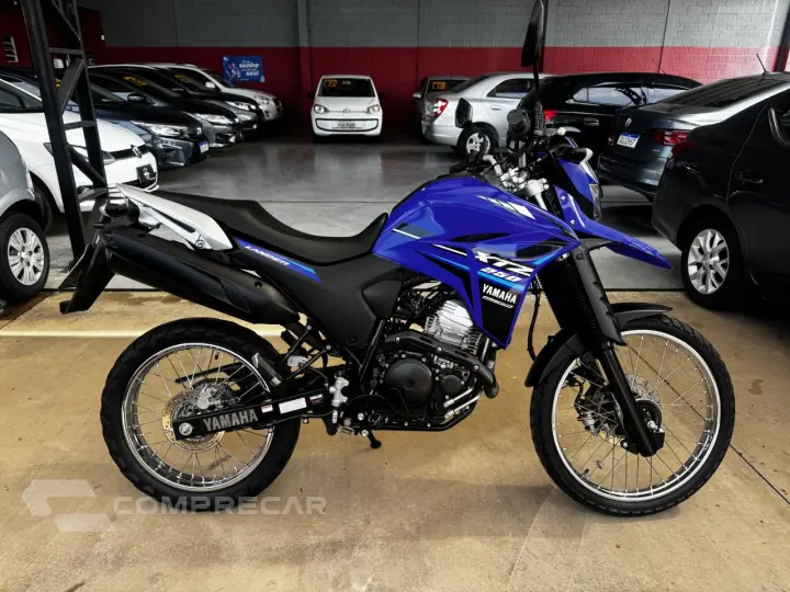 XTZ 250 LANDER