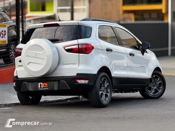 EcoSport FREESTYLE 1.5 12V Flex 5p Aut.