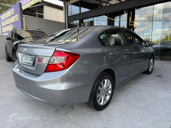 CIVIC 1.8 LXL 16V FLEX 4P MANUAL