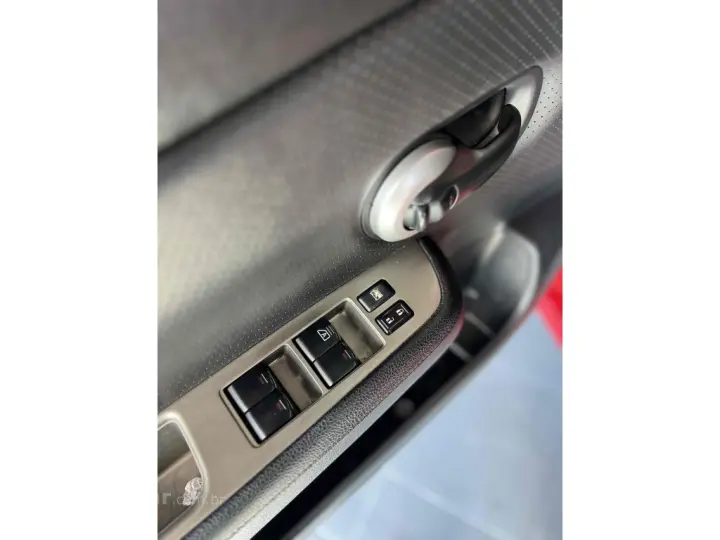 TIIDA 1.8 SL 16V FLEX 4P AUTOMÁTICO