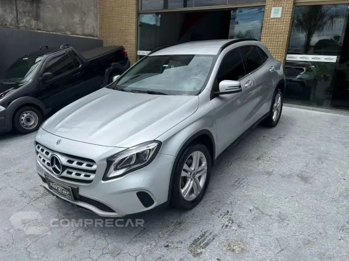 GLA 200 Style 1.6 TB 16V/Flex Aut.