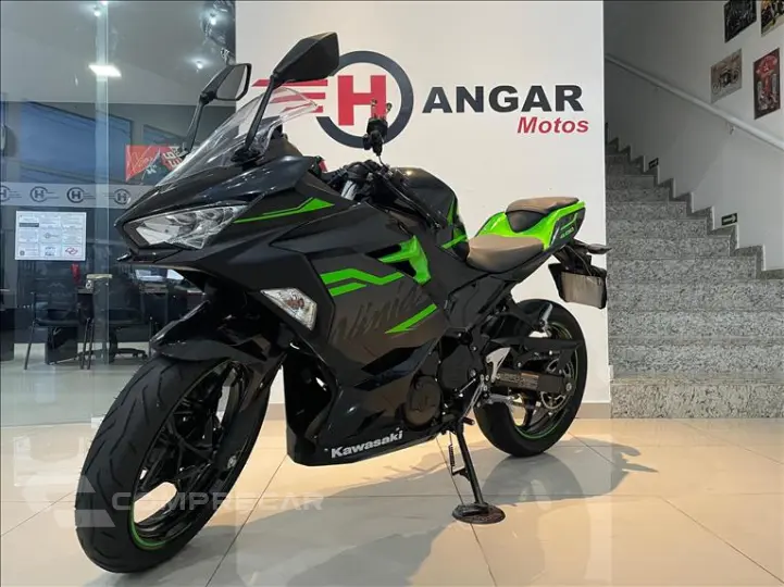 NINJA 400