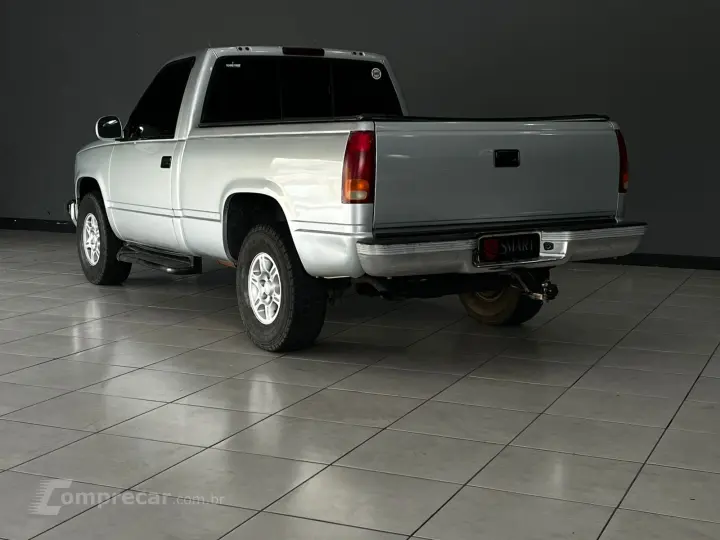 SILVERADO 4.1 MPFI DLX 4X2 CS 18V GASOLINA 2P MANUAL