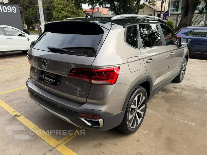 Taos 1.4 250 Tsi Total Flex Highline Automático