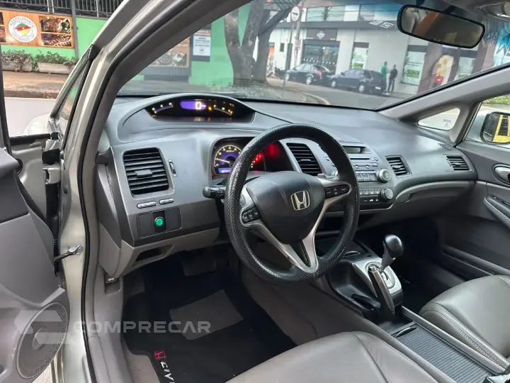 Civic Sed. LXL/ LXL SE 1.8 Flex 16V Aut.