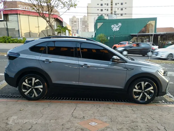 Nivus 1.0 4P FLEX 200 TSI HIGHLINE TURBO AUTOMÁTICO