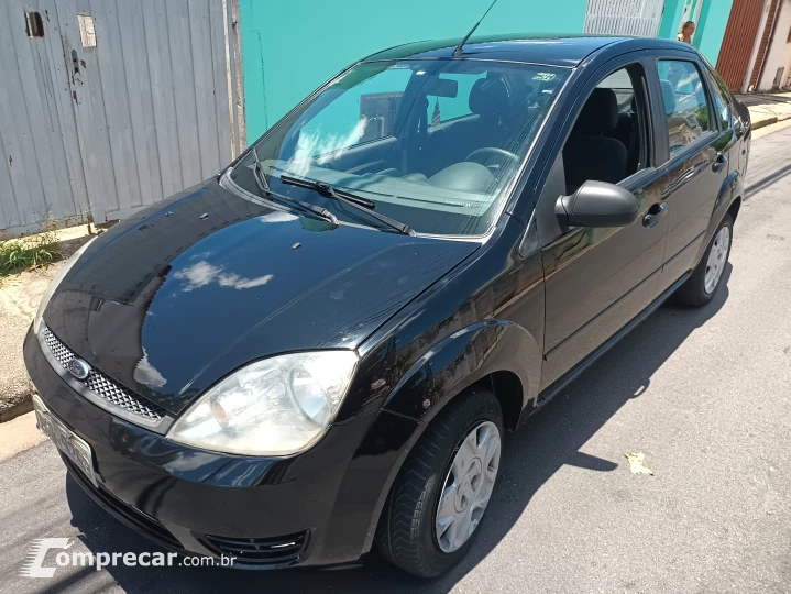 FIESTA 1.6 Rocam SE Plus Sedan 8V