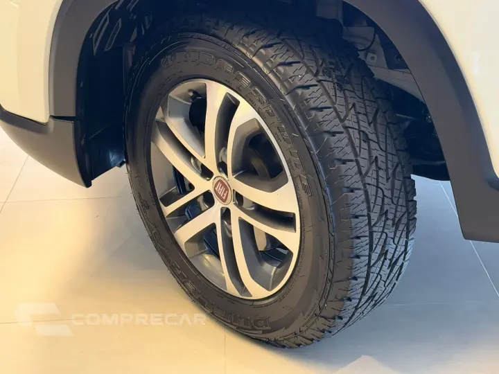 TORO 2.0 16V Turbo Volcano 4WD AT9