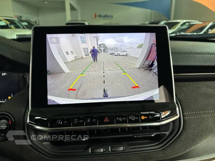 Commander Limited T270 1.3 TB Flex Aut.